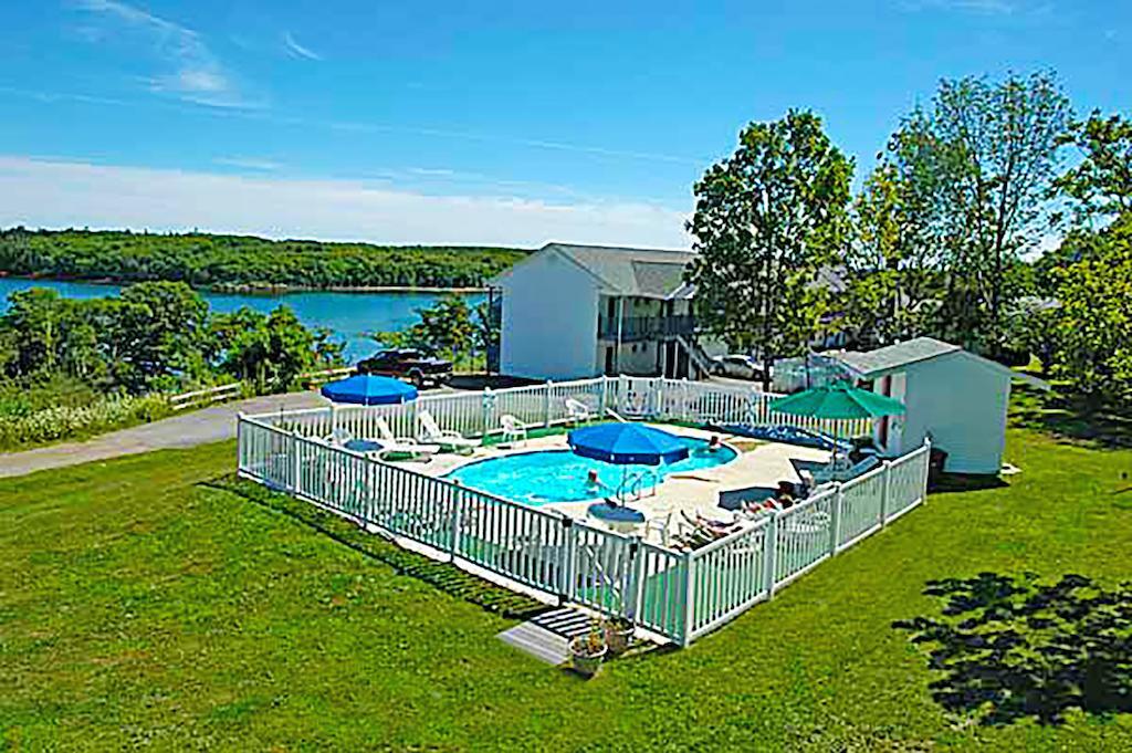 Ledges By The Bay Motel Rockport Exterior photo